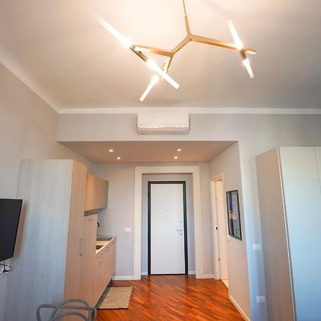 Sofia Residence Stazione Трієст Екстер'єр фото