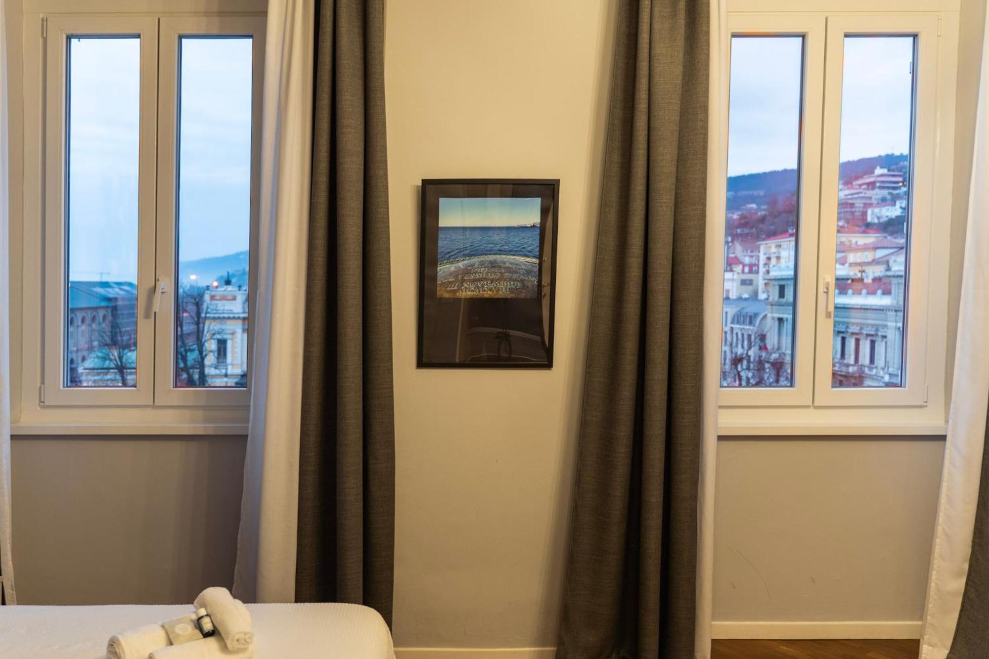 Sofia Residence Stazione Трієст Екстер'єр фото
