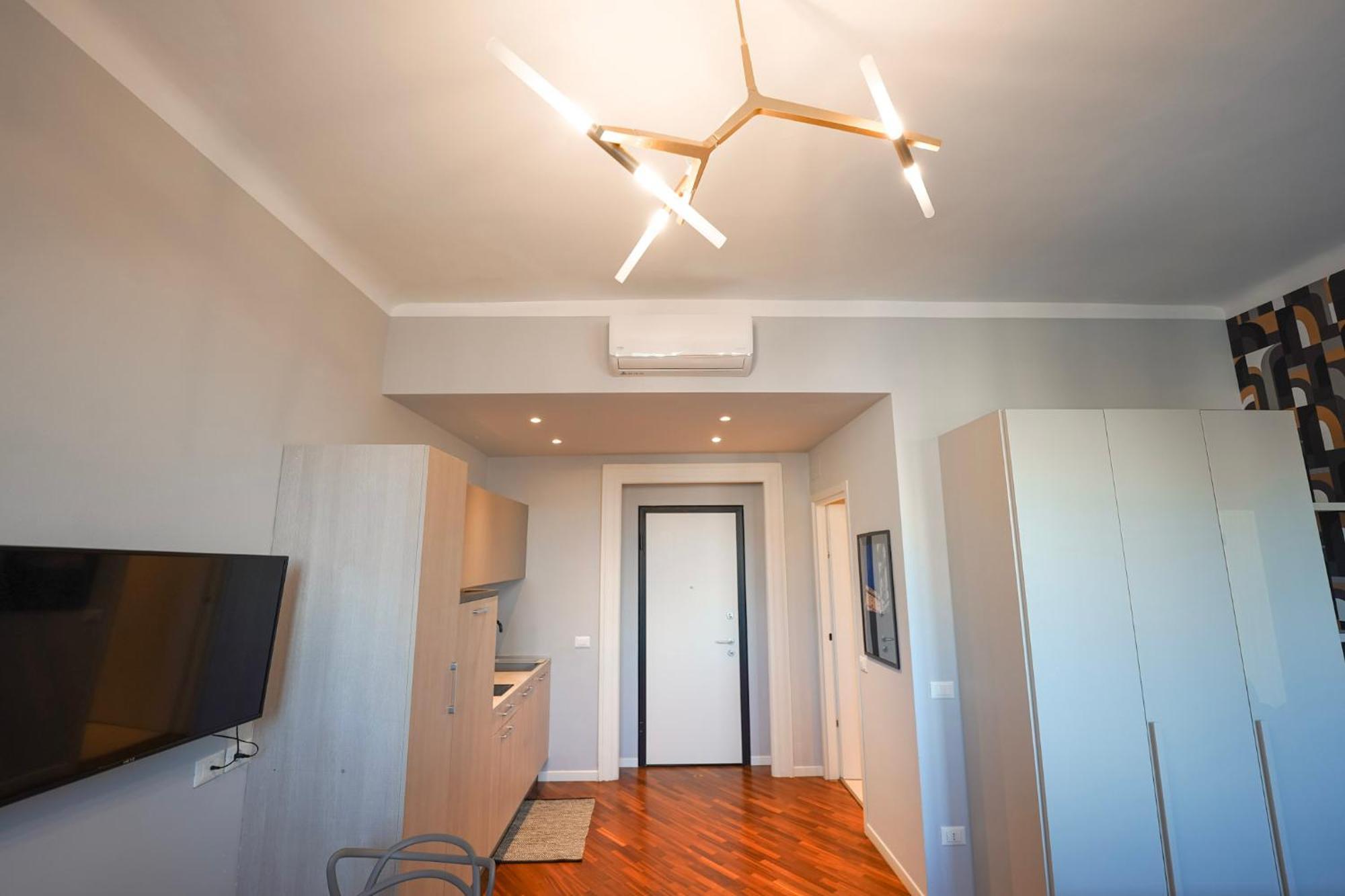 Sofia Residence Stazione Трієст Екстер'єр фото